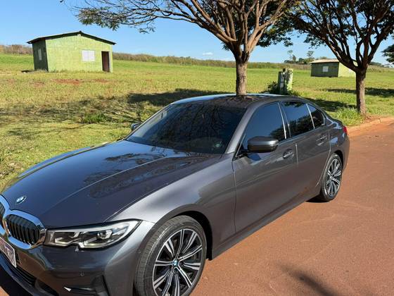 BMW 320i 2.0 16V TURBO GASOLINA SPORT GP AUTOMÁTICO